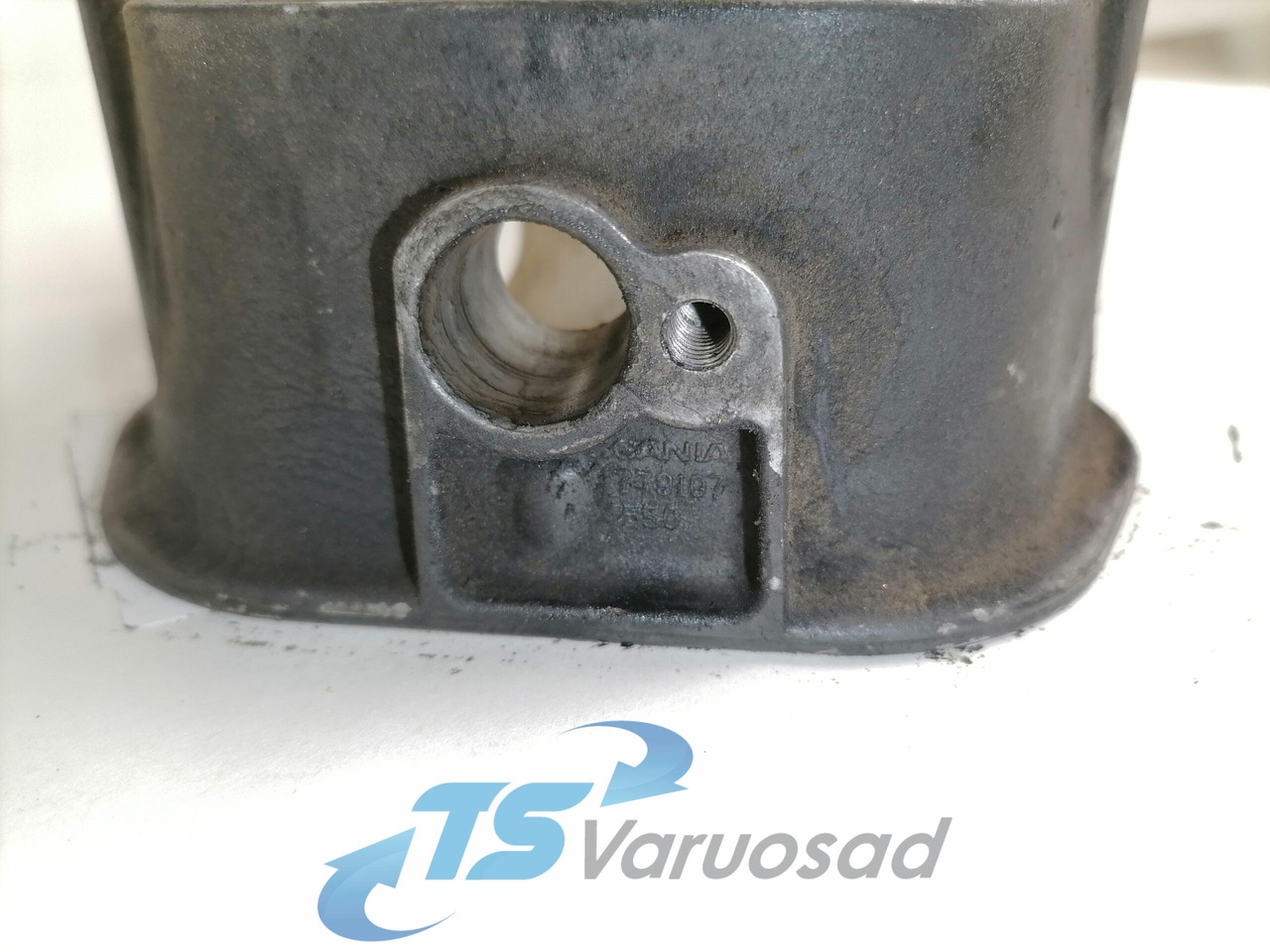 Scania Ladder frame 1779107 - Culasse pour Camion: photos 3 Scania Ladder frame 1779107 - Culasse pour Camion: photos 3