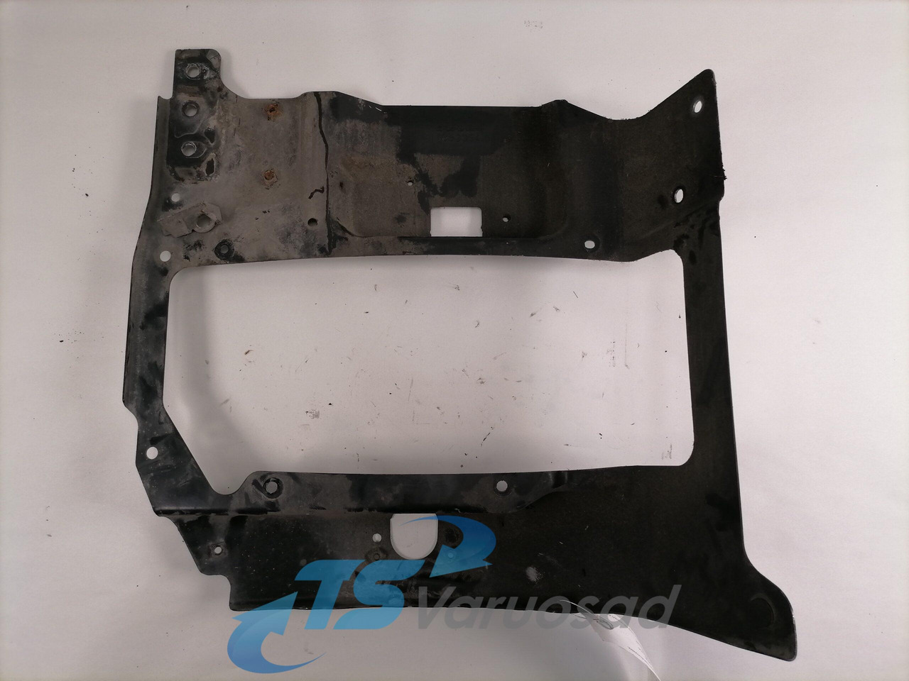 Scania Light bracket 1853354 - Lumière/ Éclairage pour Camion: photos 4 Scania Light bracket 1853354 - Lumière/ Éclairage pour Camion: photos 4