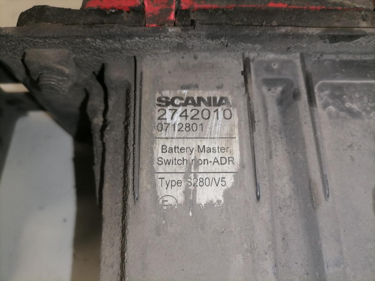 Scania Massilüliti 2742010 - Relais pour Camion: photos 5 Scania Massilüliti 2742010 - Relais pour Camion: photos 5