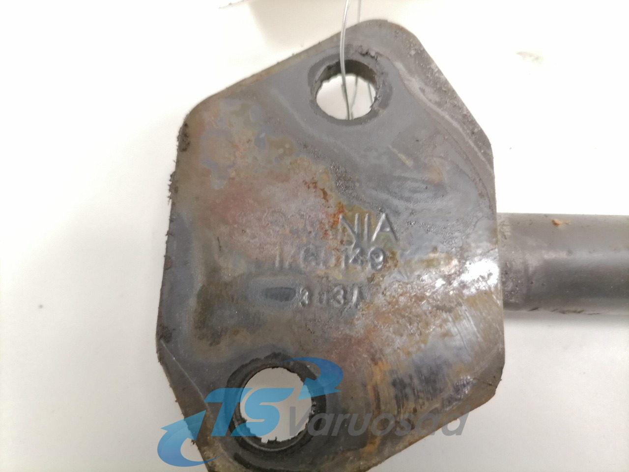 Scania Muffler carrier 1765149 - Silencieux pour Camion: photos 3 Scania Muffler carrier 1765149 - Silencieux pour Camion: photos 3
