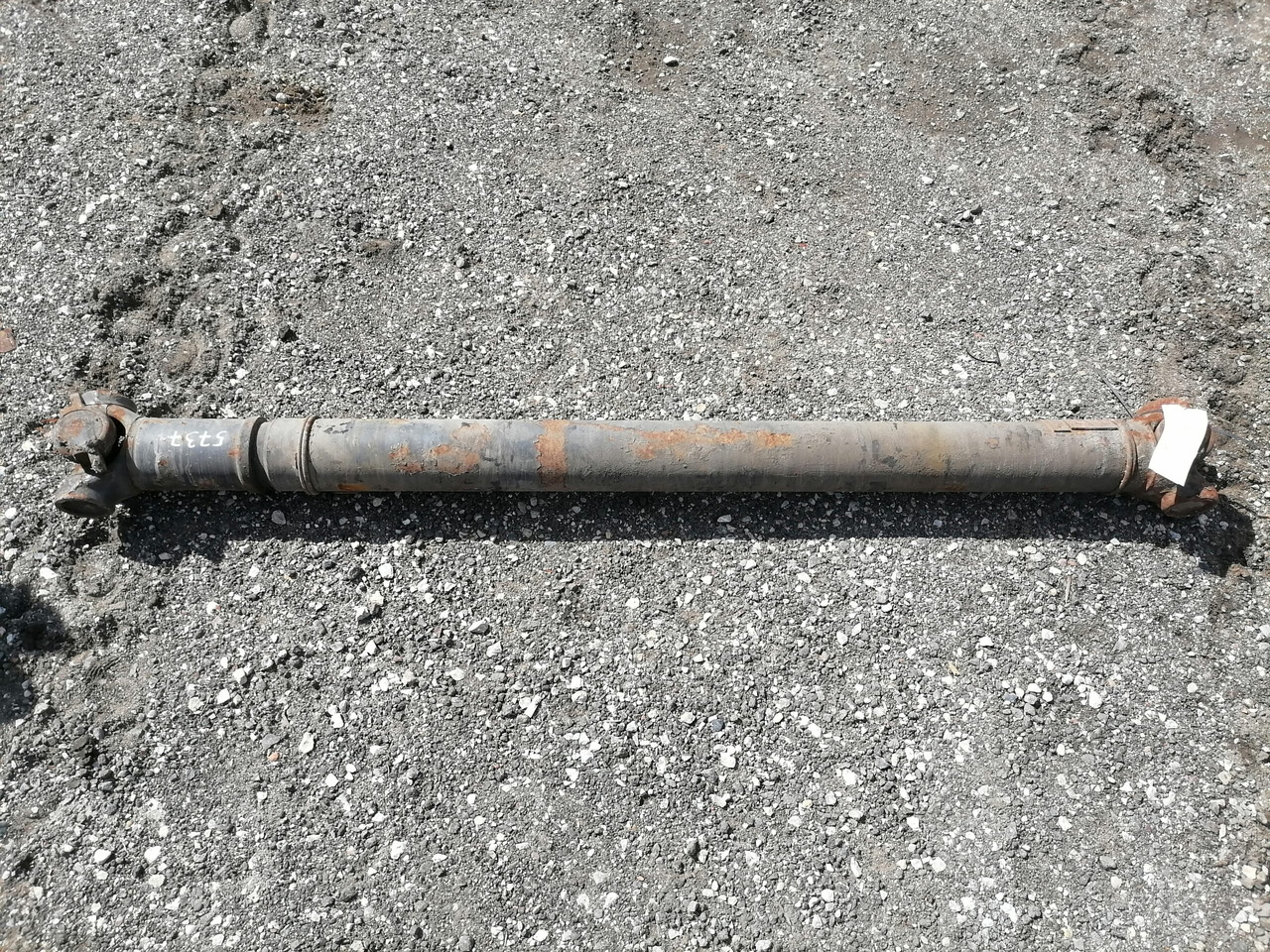 Scania Propeller shaft 1758598 - Arbre à cardan pour Camion: photos 2 Scania Propeller shaft 1758598 - Arbre à cardan pour Camion: photos 2