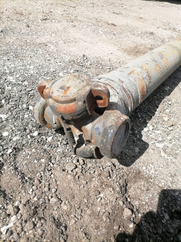 Scania Propeller shaft 1758615 - Arbre à cardan pour Camion: photos 3 Scania Propeller shaft 1758615 - Arbre à cardan pour Camion: photos 3