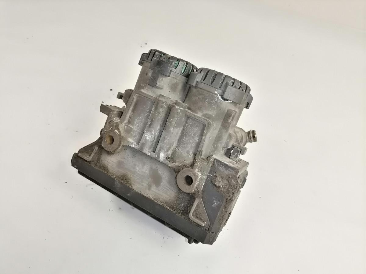 Scania Rear axel brake pressure control valve 1879280 - Valve de frein pour Camion: photos 3 Scania Rear axel brake pressure control valve 1879280 - Valve de frein pour Camion: photos 3