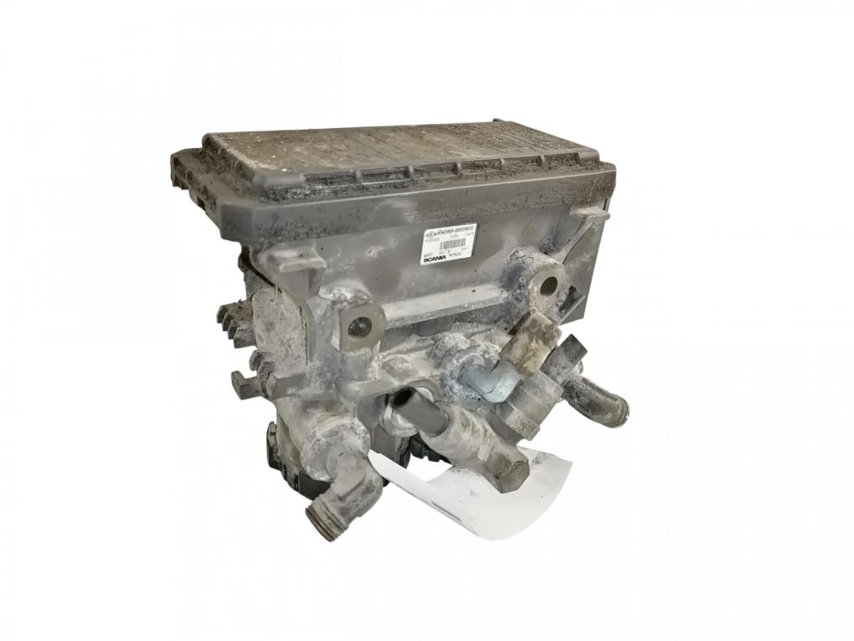 Scania Rear axel brake pressure control valve 1879280 - Valve de frein pour Camion: photos 1 Scania Rear axel brake pressure control valve 1879280 - Valve de frein pour Camion: photos 1