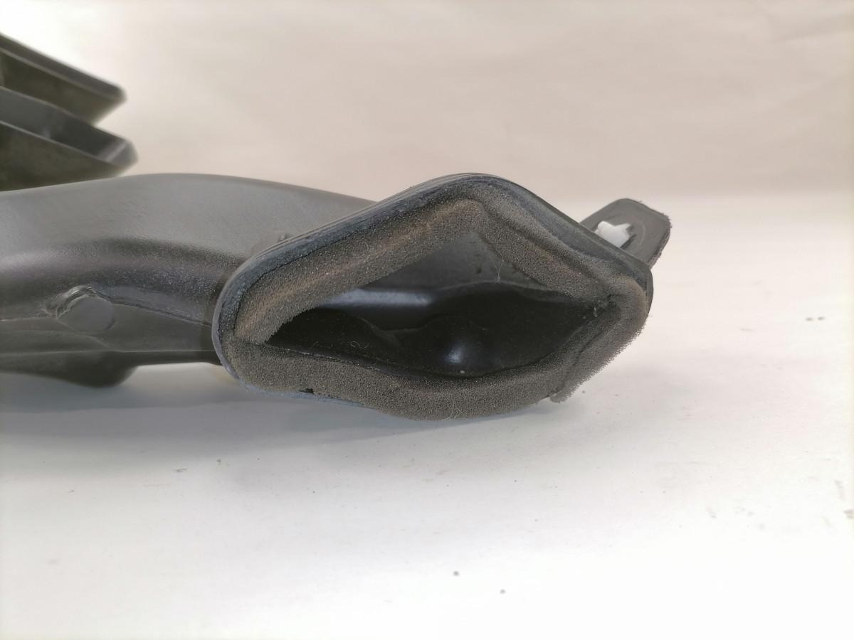 Scania Salongi õhutoru 2125754 - Chauffage/ Ventilation pour Camion: photos 4 Scania Salongi õhutoru 2125754 - Chauffage/ Ventilation pour Camion: photos 4