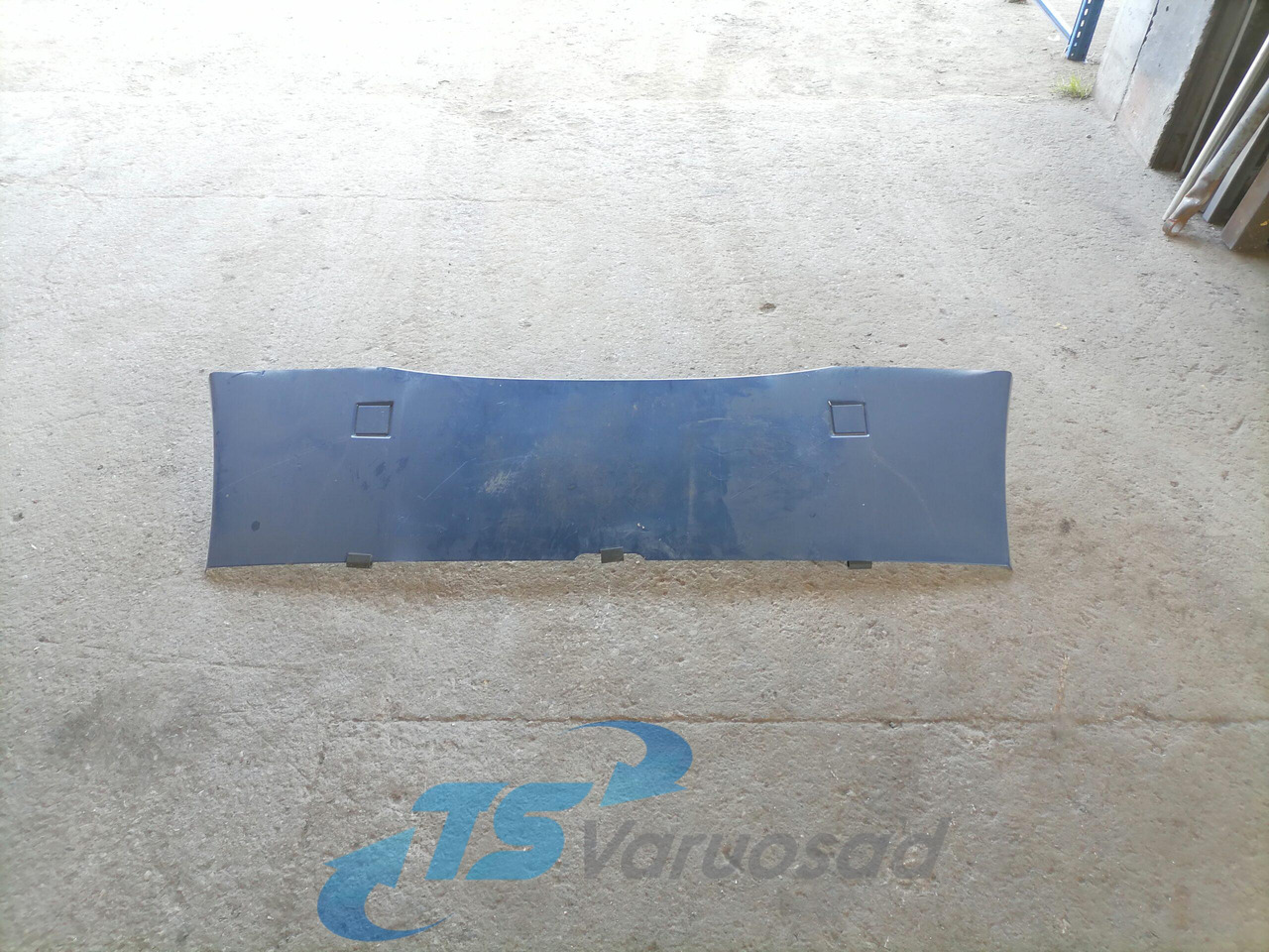 Scania Scania cab wind deflector, roof 1731083 - Aérodynamique/ Spoilers pour Camion: photos 1 Scania Scania cab wind deflector, roof 1731083 - Aérodynamique/ Spoilers pour Camion: photos 1