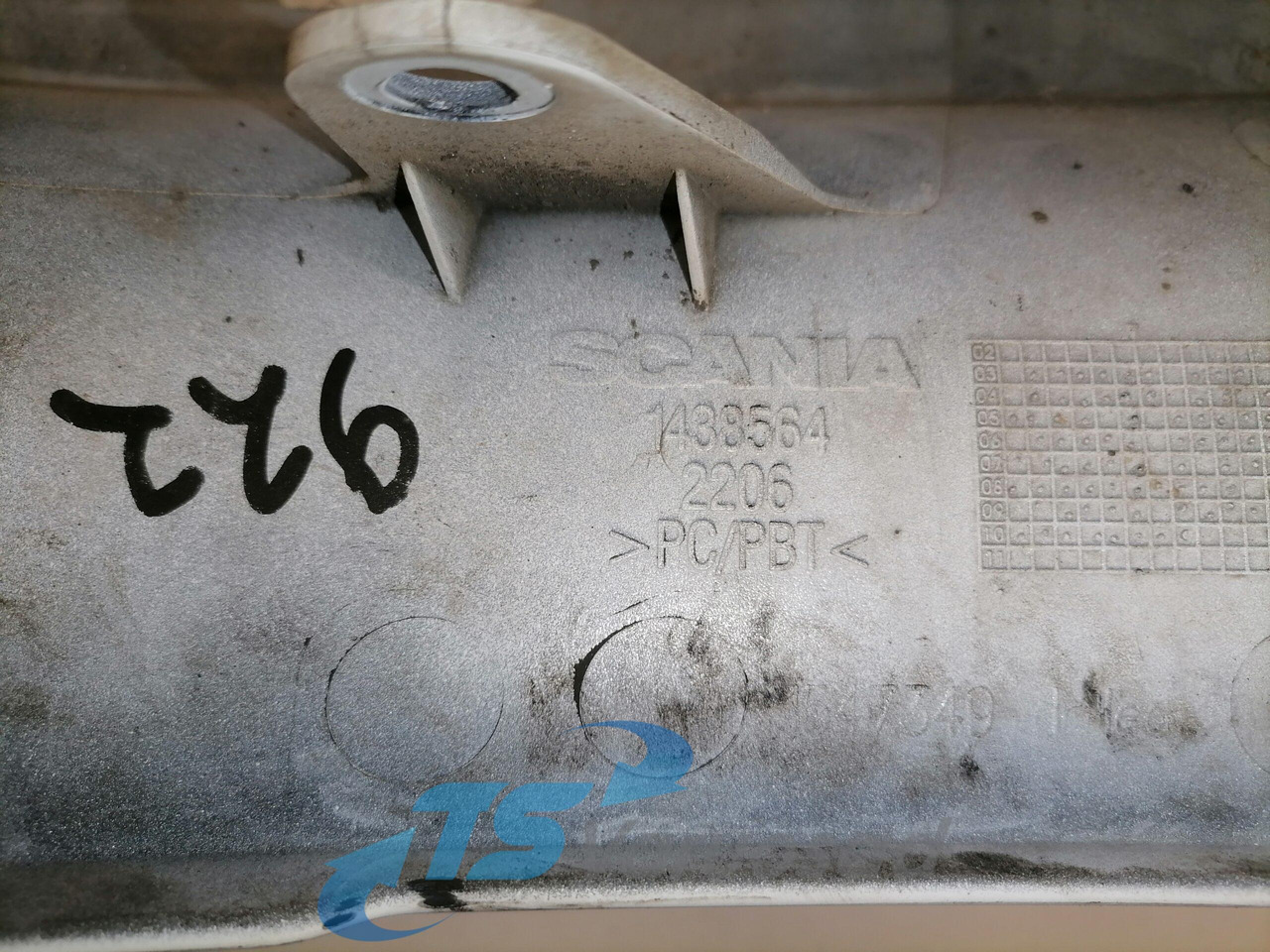 Scania Scania esitule korpus, parem 1438564 - Lumière/ Éclairage pour Camion: photos 5 Scania Scania esitule korpus, parem 1438564 - Lumière/ Éclairage pour Camion: photos 5