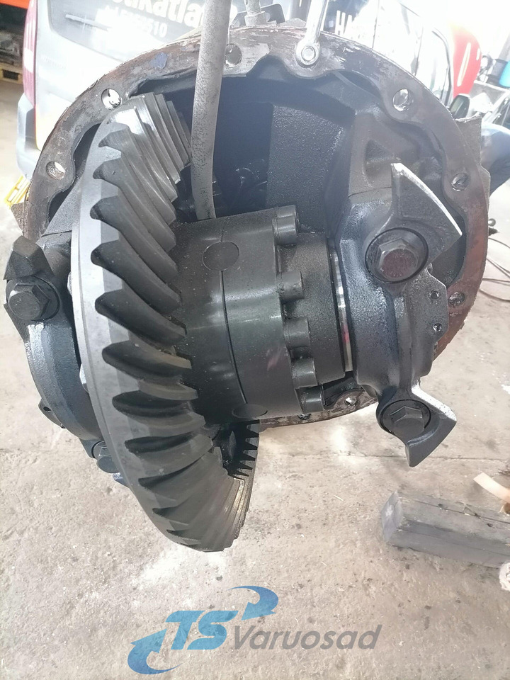 Scania Scania reduktor R560 3,07 R560/3,07 - Moteur de translation pour Camion: photos 3 Scania Scania reduktor R560 3,07 R560/3,07 - Moteur de translation pour Camion: photos 3