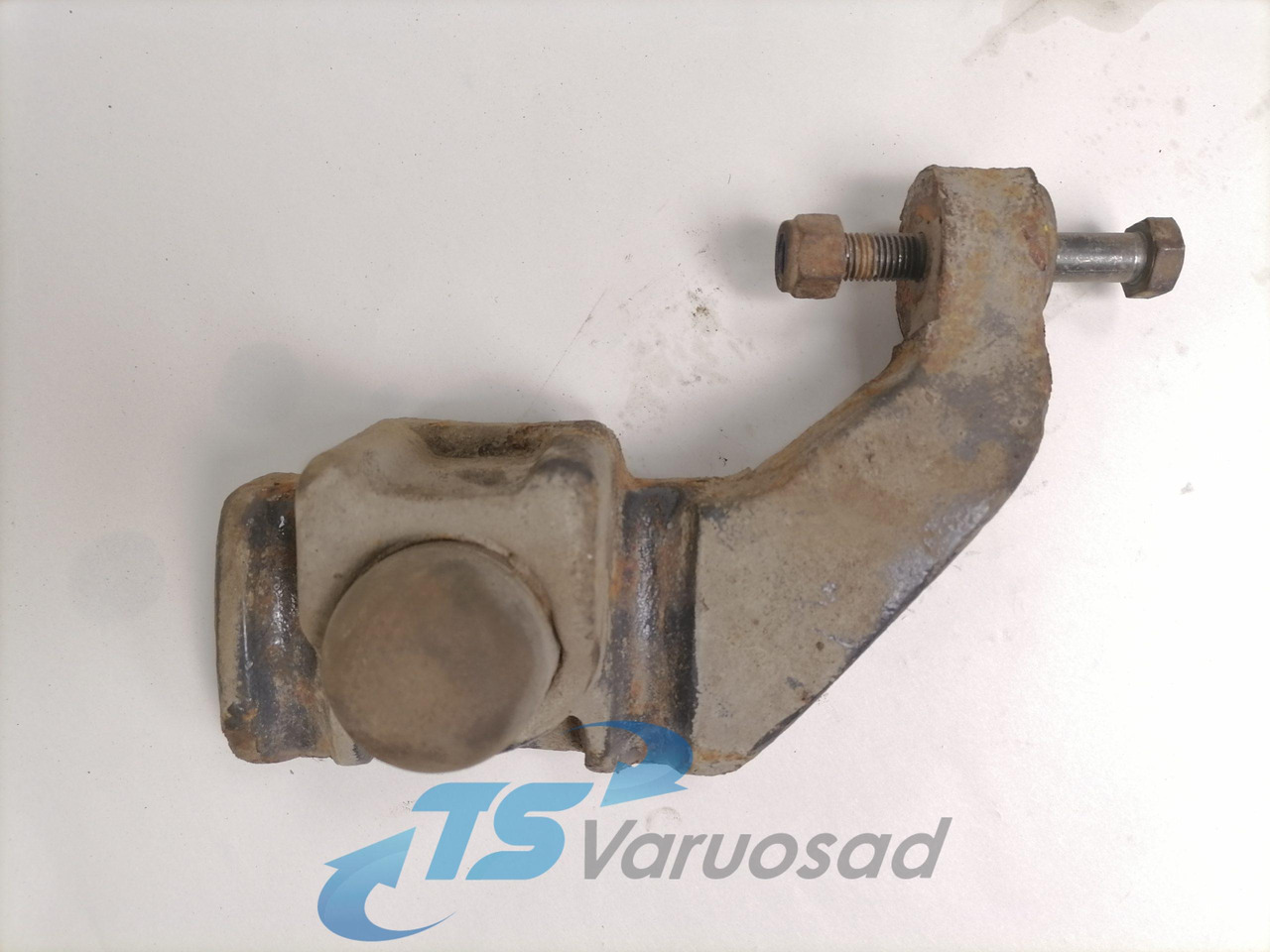 Scania Shock absorber mounting 1354061 - Suspension pour Camion: photos 2 Scania Shock absorber mounting 1354061 - Suspension pour Camion: photos 2
