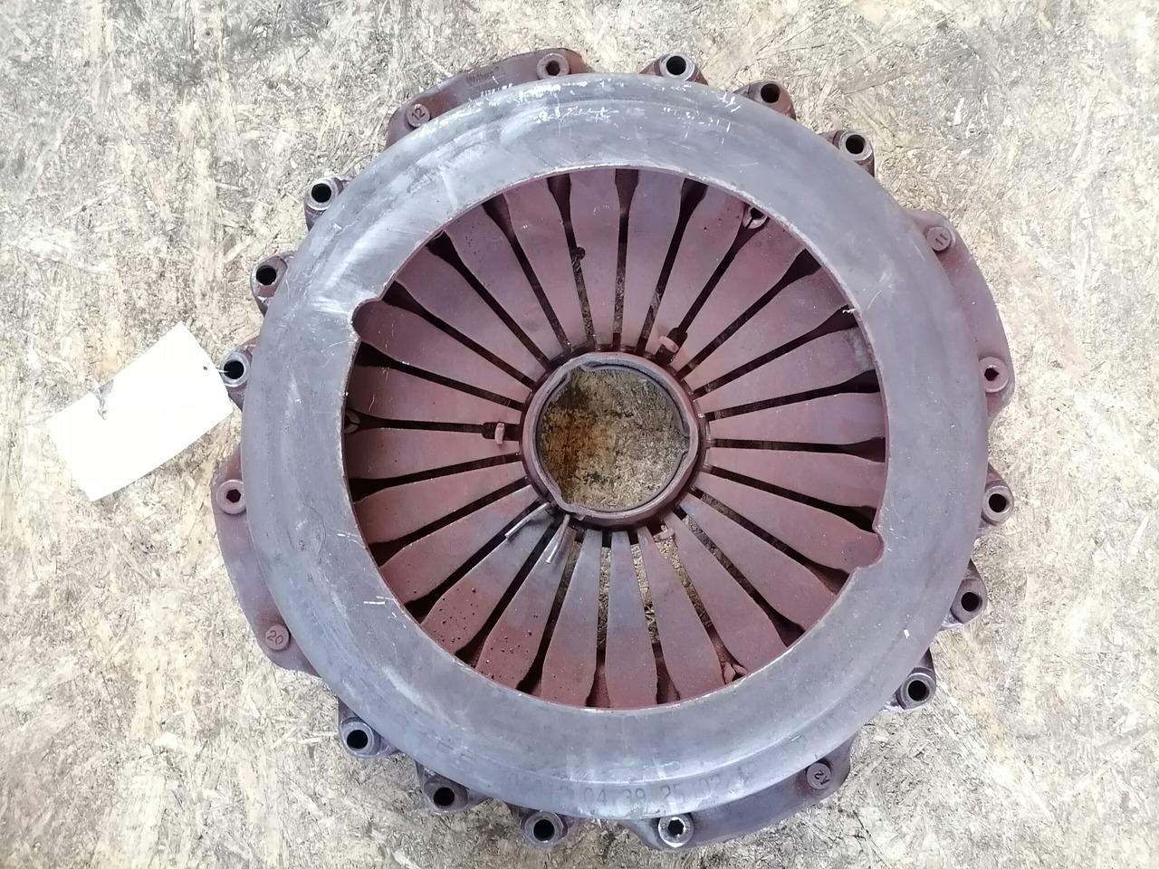 Scania clutch cover 1763155 - Embrayage et pièces pour Camion: photos 4 Scania clutch cover 1763155 - Embrayage et pièces pour Camion: photos 4