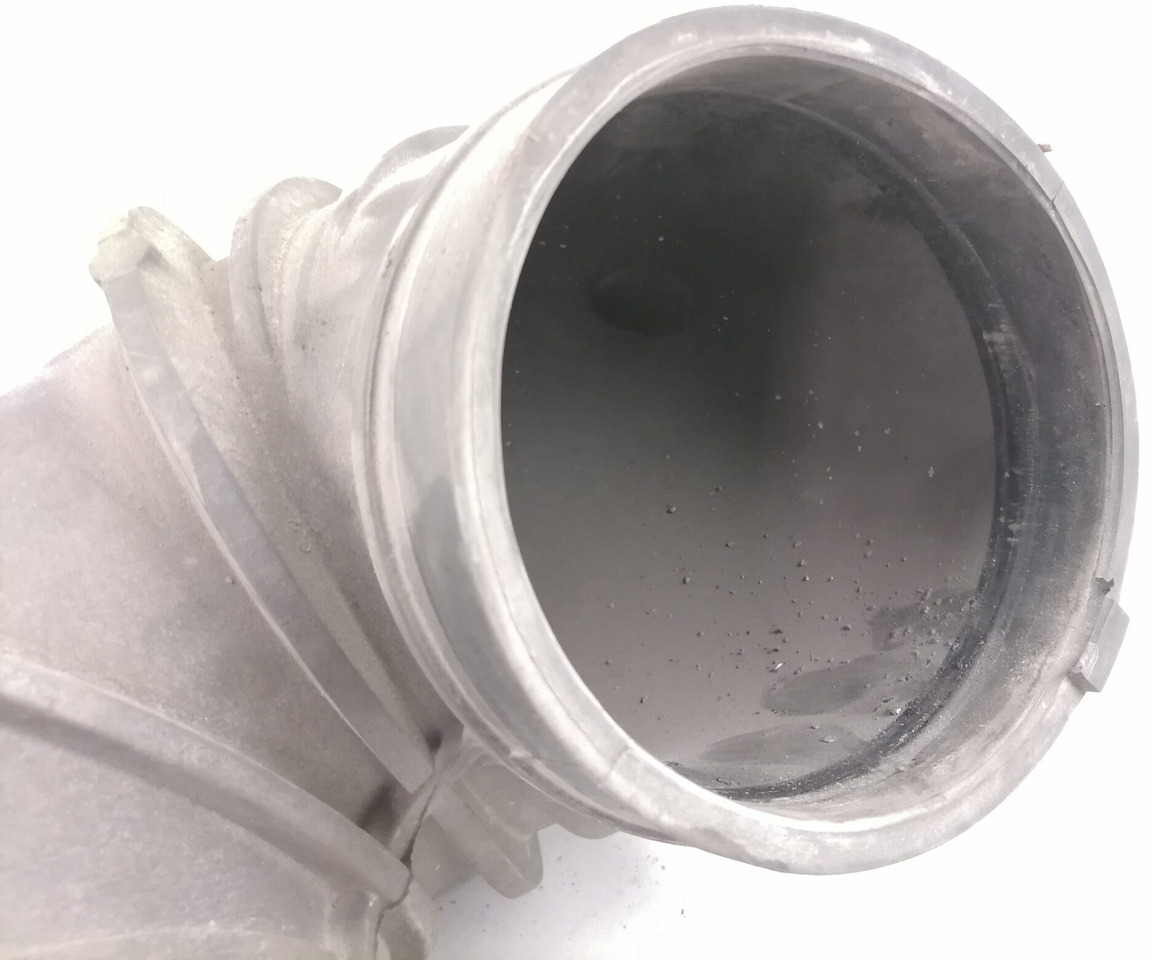 Volvo Air intake 8149119 - Système d'admission d'air pour Camion: photos 3 Volvo Air intake 8149119 - Système d'admission d'air pour Camion: photos 3