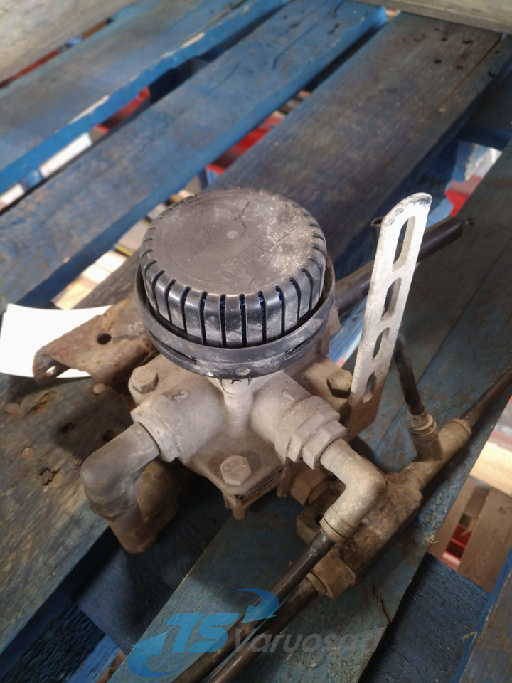 Volvo Air pressure control valve 3173150 - Valve de frein pour Camion: photos 3 Volvo Air pressure control valve 3173150 - Valve de frein pour Camion: photos 3