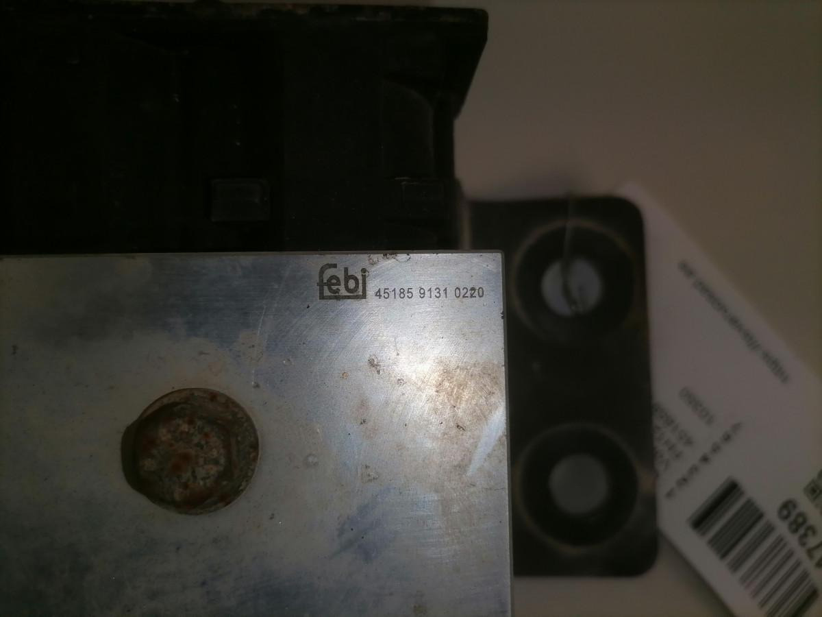 Volvo Air pressure control valve 4518591310220 - Valve de frein pour Camion: photos 5 Volvo Air pressure control valve 4518591310220 - Valve de frein pour Camion: photos 5
