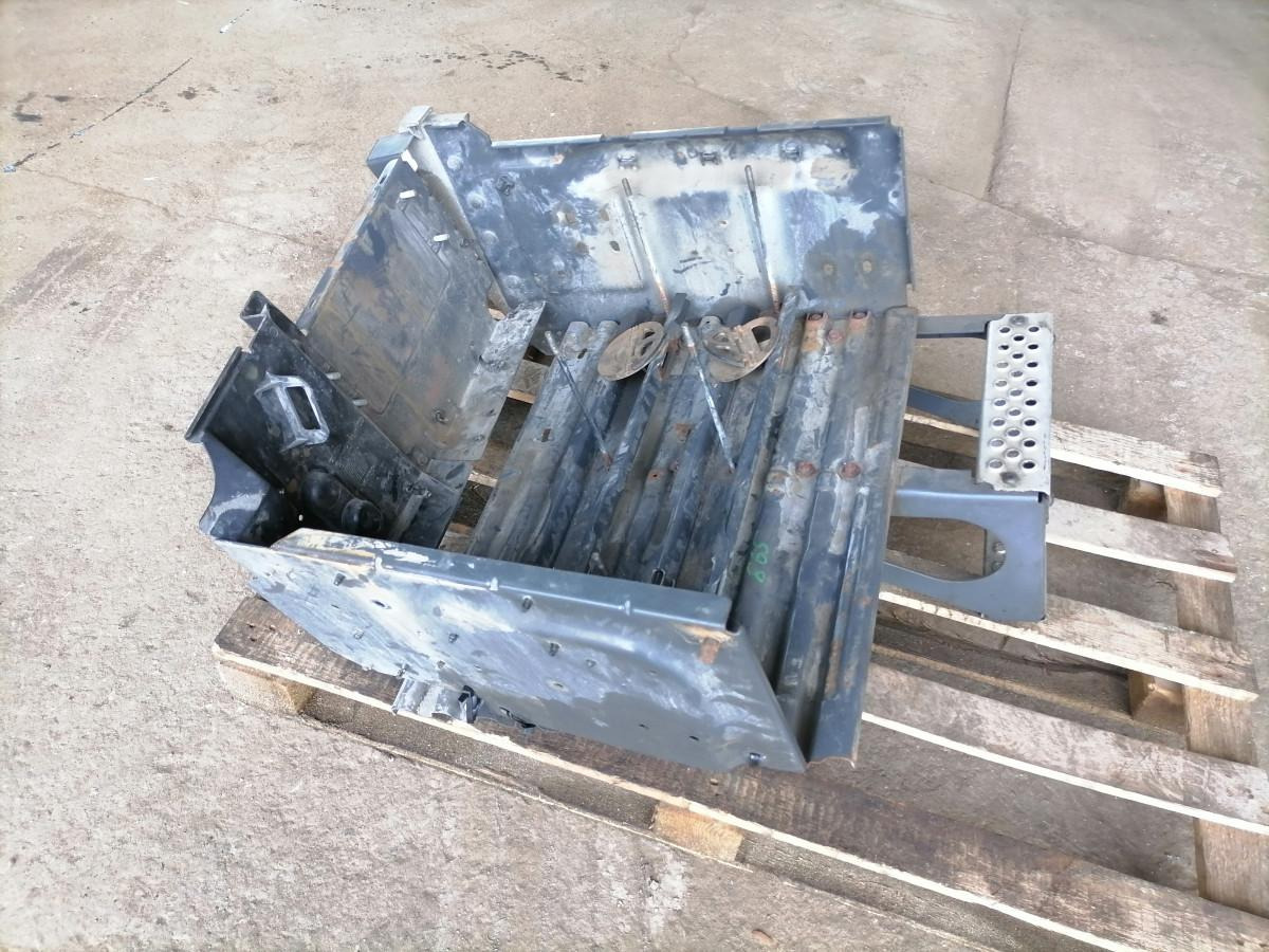 Volvo Battery box 22095787 - Accumulateur pour Camion: photos 3 Volvo Battery box 22095787 - Accumulateur pour Camion: photos 3