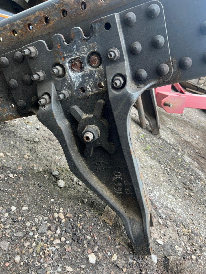 Volvo Bracket 21242883 - Suspension pour Camion: photos 4 Volvo Bracket 21242883 - Suspension pour Camion: photos 4