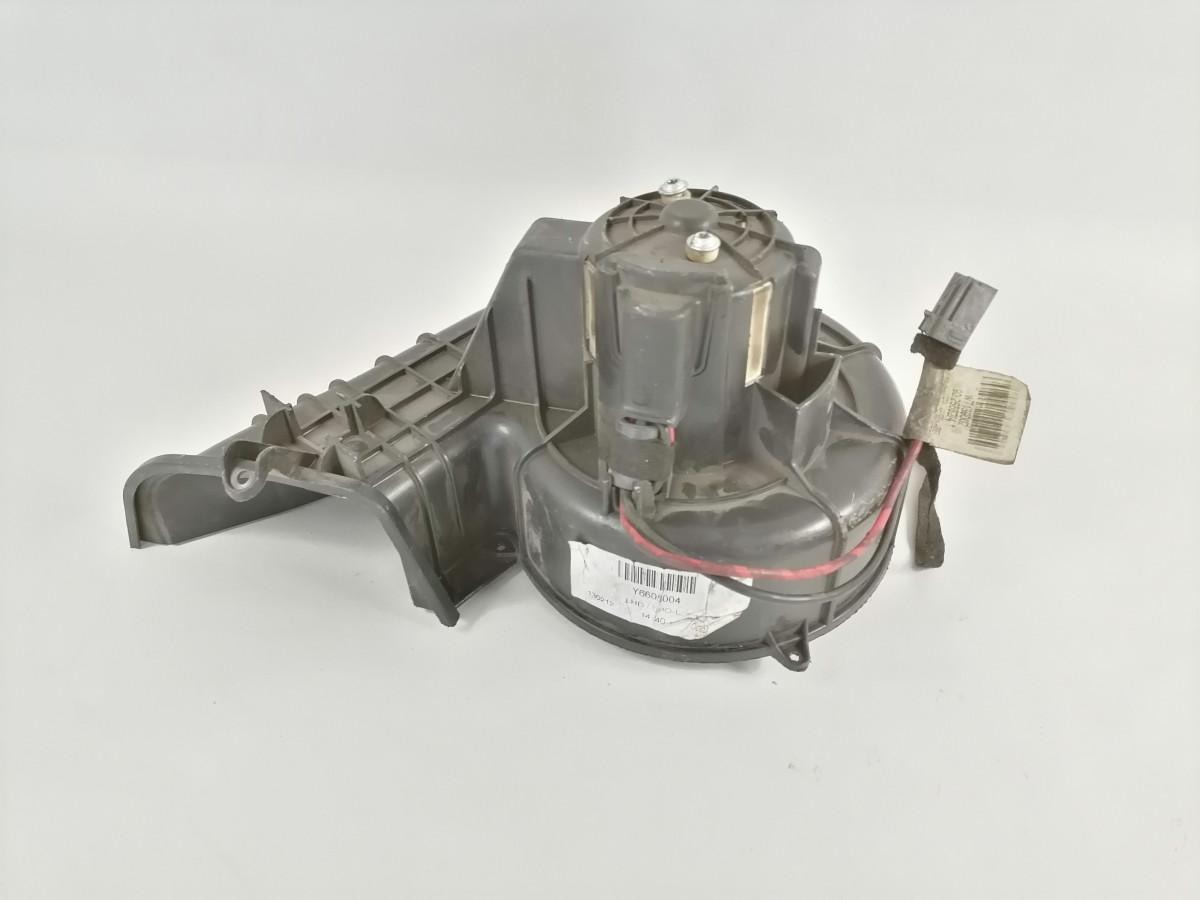 Volvo Cab fan Y6605004 - Chauffage/ Ventilation pour Camion: photos 2 Volvo Cab fan Y6605004 - Chauffage/ Ventilation pour Camion: photos 2