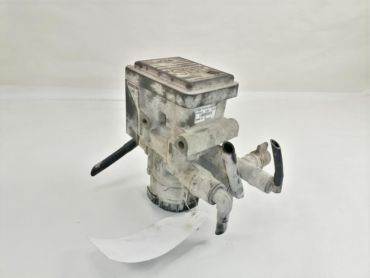 Volvo EBS brake valve 20828237 - Valve de frein pour Camion: photos 3 Volvo EBS brake valve 20828237 - Valve de frein pour Camion: photos 3