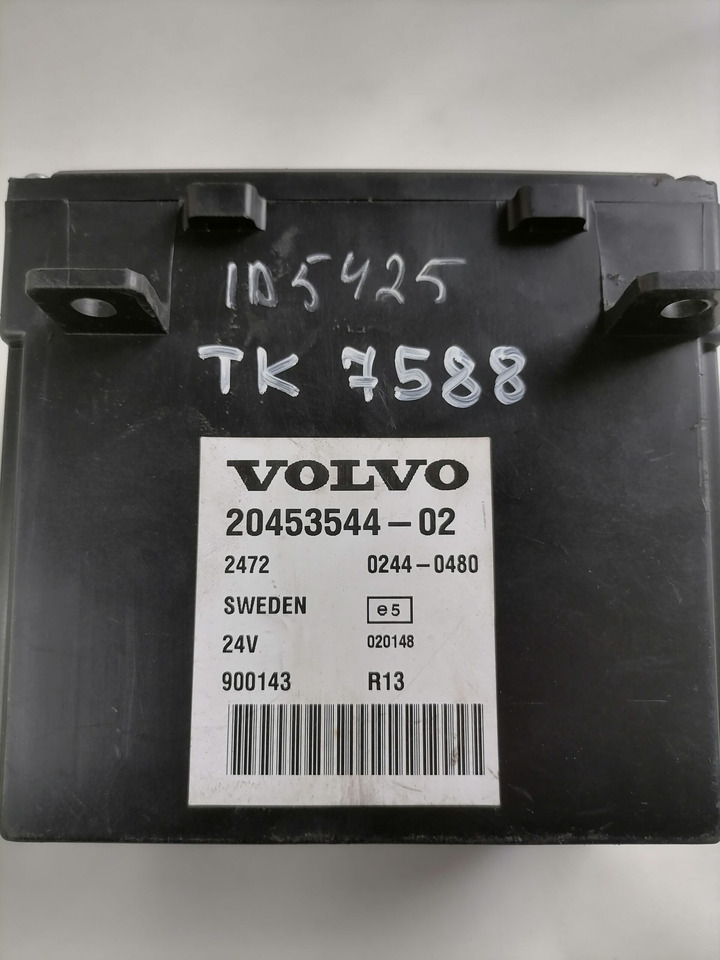 Volvo Ecu, VECU 20453544 - Bloc de gestion pour Camion: photos 3 Volvo Ecu, VECU 20453544 - Bloc de gestion pour Camion: photos 3