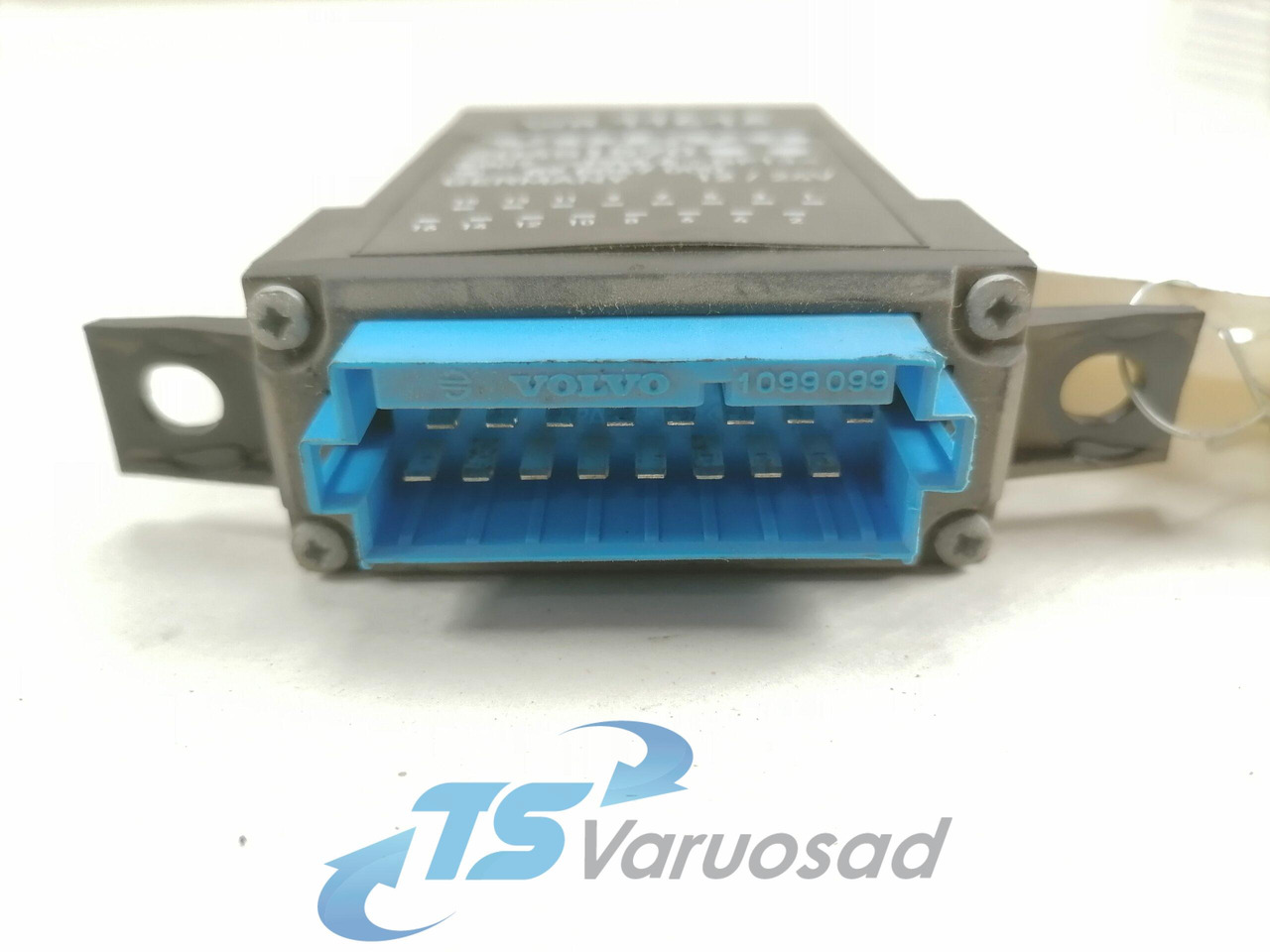 Volvo Ecu, door lock 20481570 - Bloc de gestion pour Camion: photos 2 Volvo Ecu, door lock 20481570 - Bloc de gestion pour Camion: photos 2