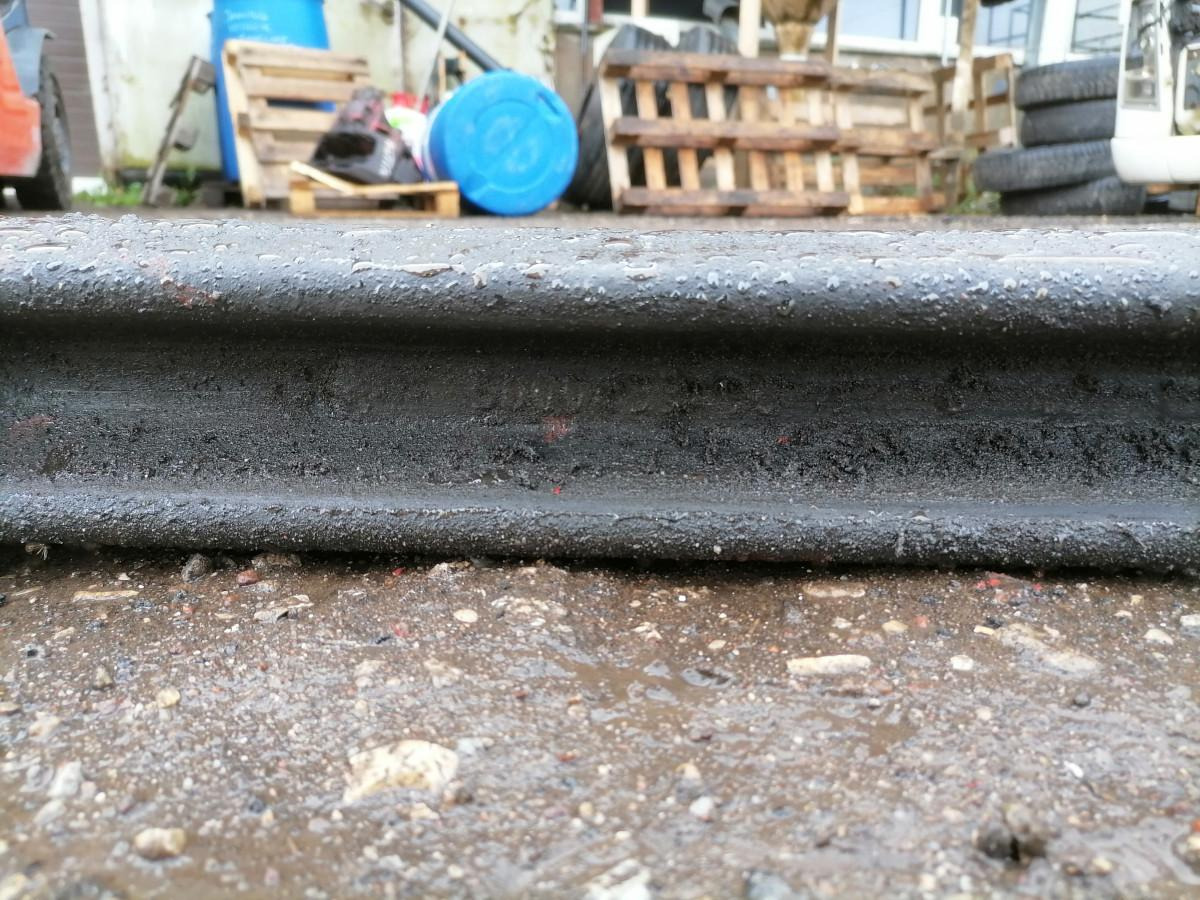 Volvo First axel housing 20582263 - Essieu avant pour Camion: photos 4 Volvo First axel housing 20582263 - Essieu avant pour Camion: photos 4