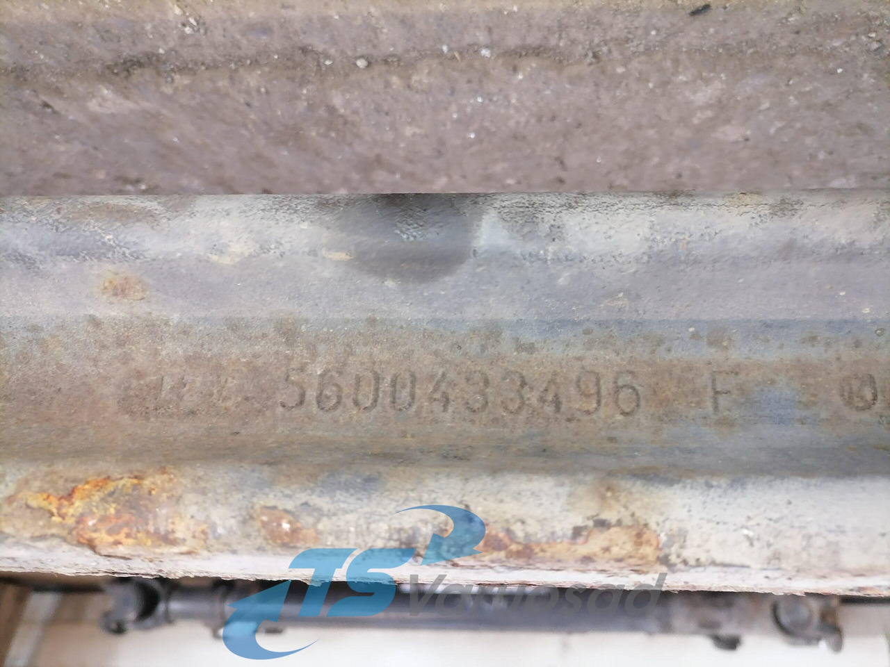 Volvo First axel housing 5600433496 - Essieu avant pour Camion: photos 3 Volvo First axel housing 5600433496 - Essieu avant pour Camion: photos 3