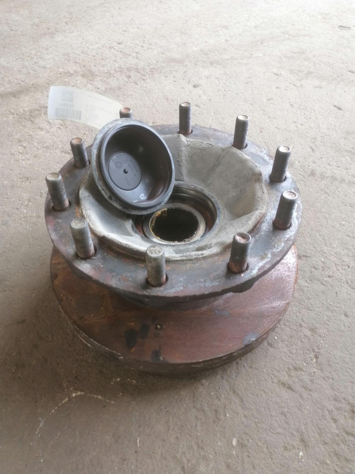 Volvo First wheel hub 21102564 - Moyeu pour Camion: photos 2 Volvo First wheel hub 21102564 - Moyeu pour Camion: photos 2