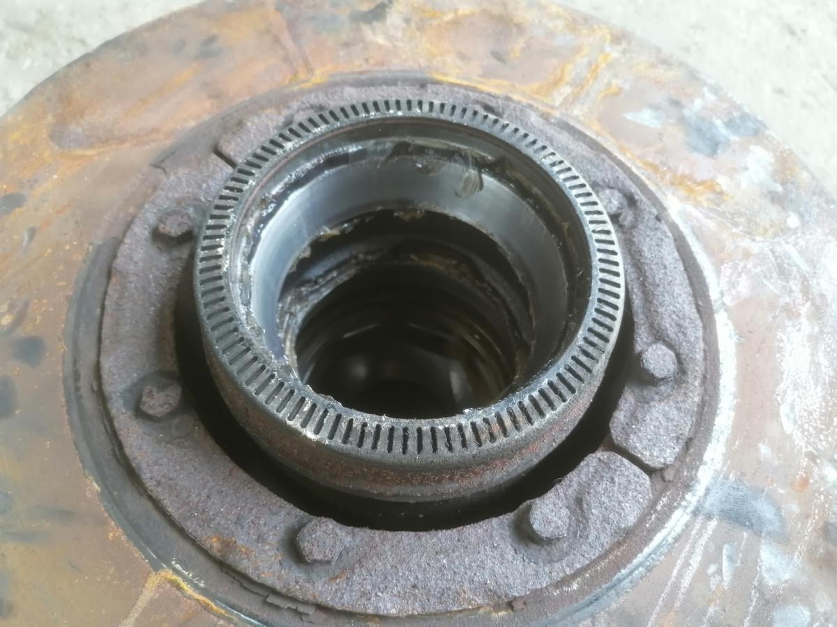Volvo First wheel hub 21102564 - Moyeu pour Camion: photos 5 Volvo First wheel hub 21102564 - Moyeu pour Camion: photos 5