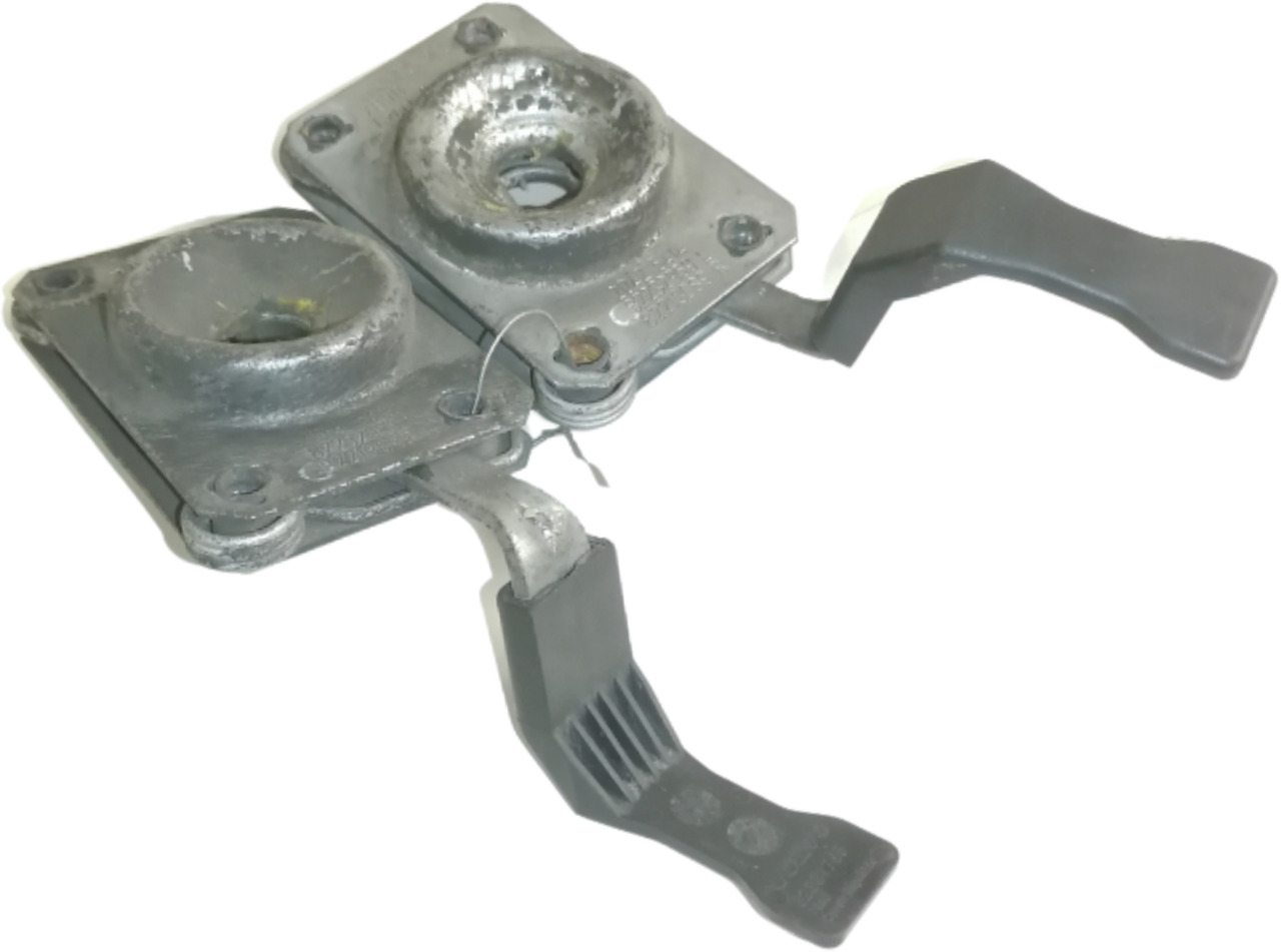 Volvo Iluvõre lukk 82232959 - Calandre pour Camion: photos 1 Volvo Iluvõre lukk 82232959 - Calandre pour Camion: photos 1