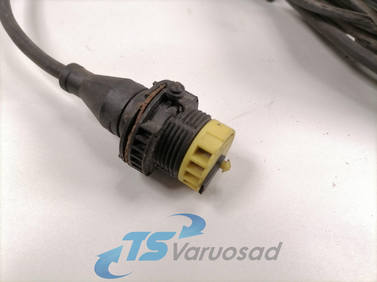 Volvo Juhtplokk 1074508 - Bloc de gestion pour Camion: photos 2 Volvo Juhtplokk 1074508 - Bloc de gestion pour Camion: photos 2