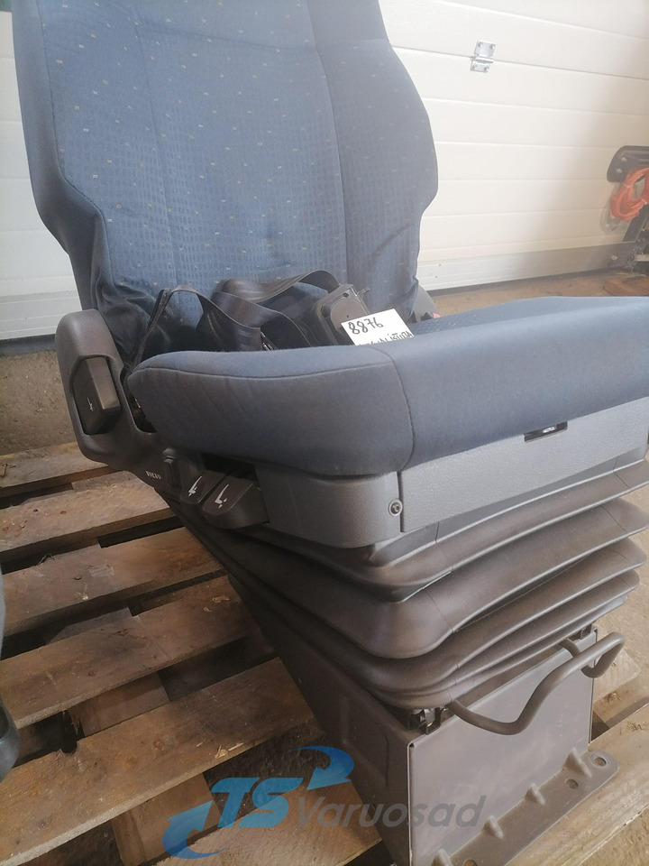 Volvo Passenger seat - Siège pour Camion: photos 2 Volvo Passenger seat - Siège pour Camion: photos 2