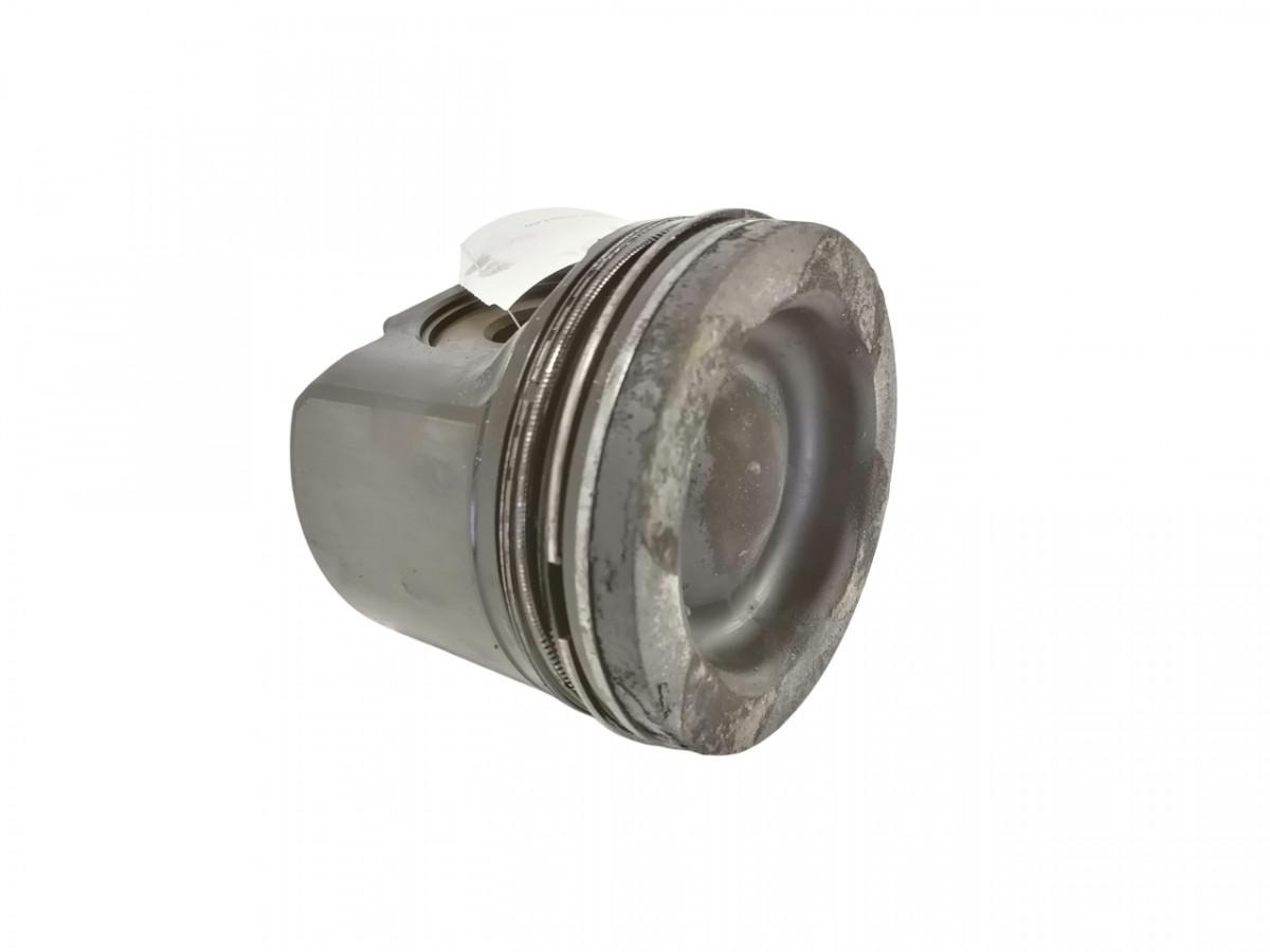 Volvo Piston 22106875 - Pistons/ Anneaux/ Manchons pour Camion: photos 1 Volvo Piston 22106875 - Pistons/ Anneaux/ Manchons pour Camion: photos 1