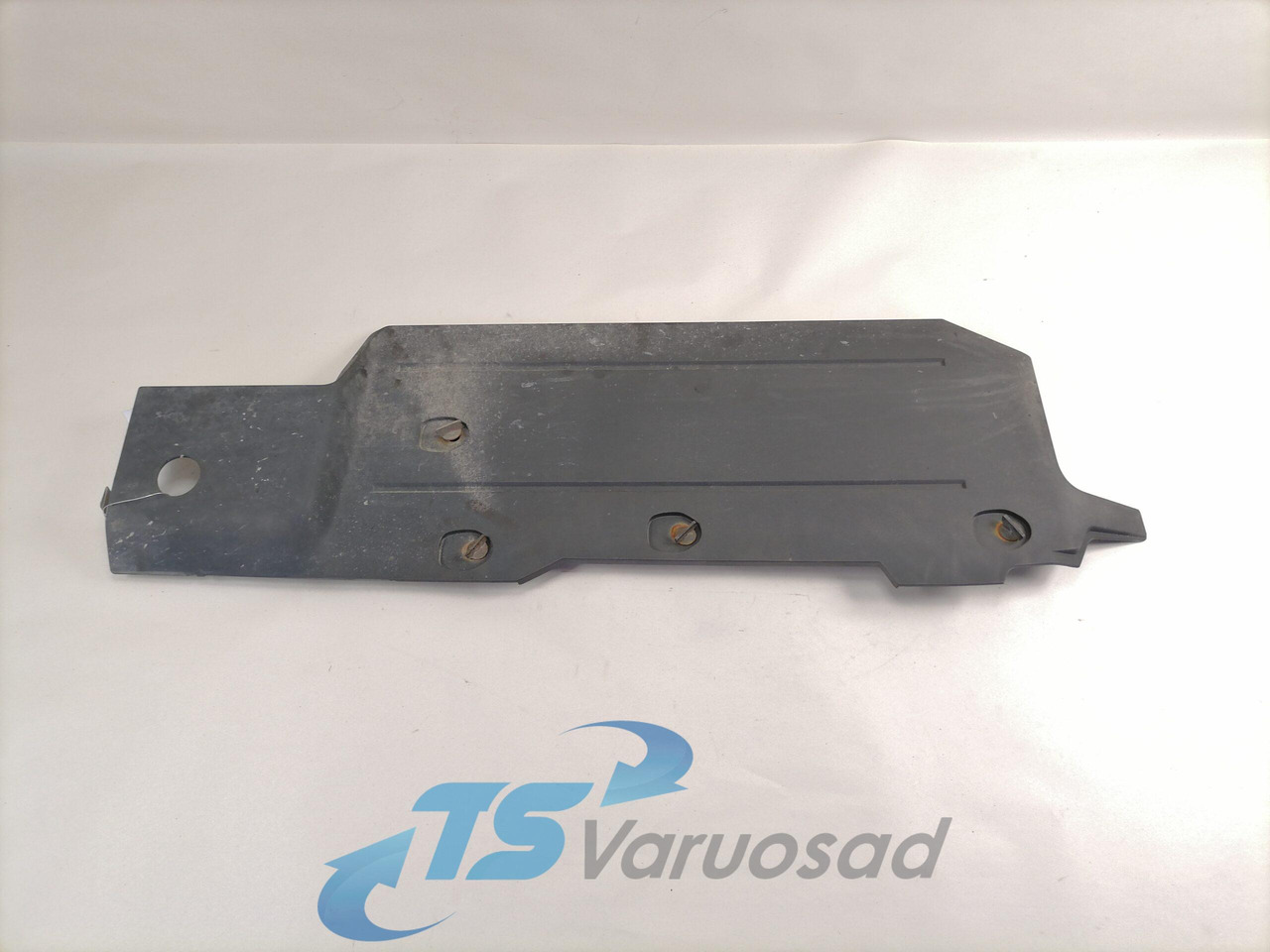 Volvo Plastikdetail 82448657 - Aérodynamique/ Spoilers pour Camion: photos 1 Volvo Plastikdetail 82448657 - Aérodynamique/ Spoilers pour Camion: photos 1