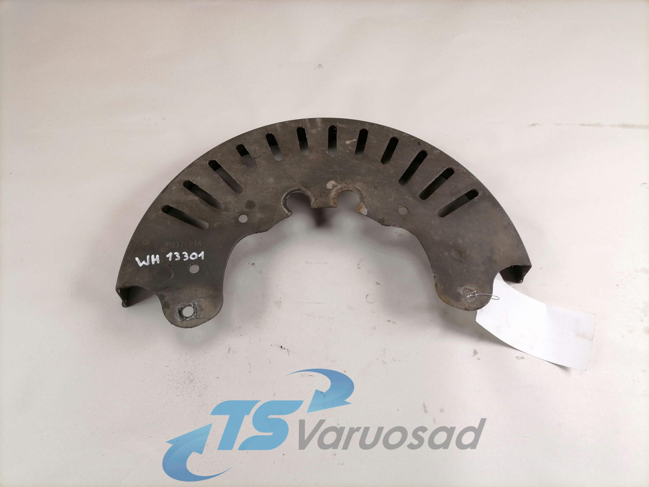 Volvo Porikaitseplekk 20374214 - Pièce universelle pour Camion: photos 1 Volvo Porikaitseplekk 20374214 - Pièce universelle pour Camion: photos 1