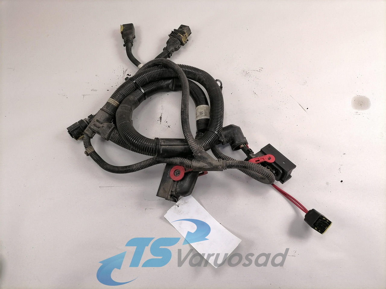 Volvo Raami juhtmestik 22046285 - Pièce universelle pour Camion: photos 2 Volvo Raami juhtmestik 22046285 - Pièce universelle pour Camion: photos 2