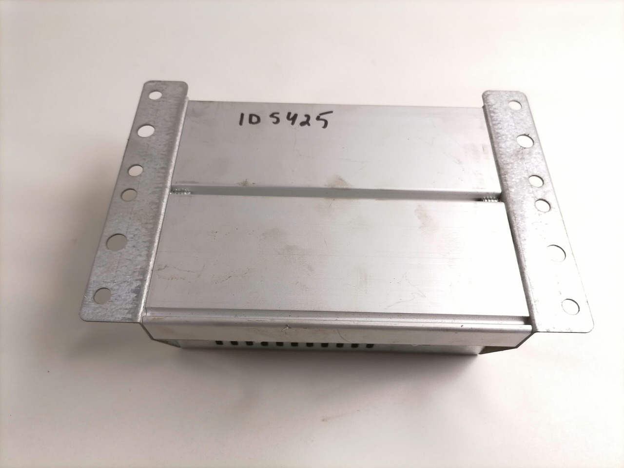 Volvo Radio Memory Backup 20455097 - Bloc de gestion pour Camion: photos 5 Volvo Radio Memory Backup 20455097 - Bloc de gestion pour Camion: photos 5