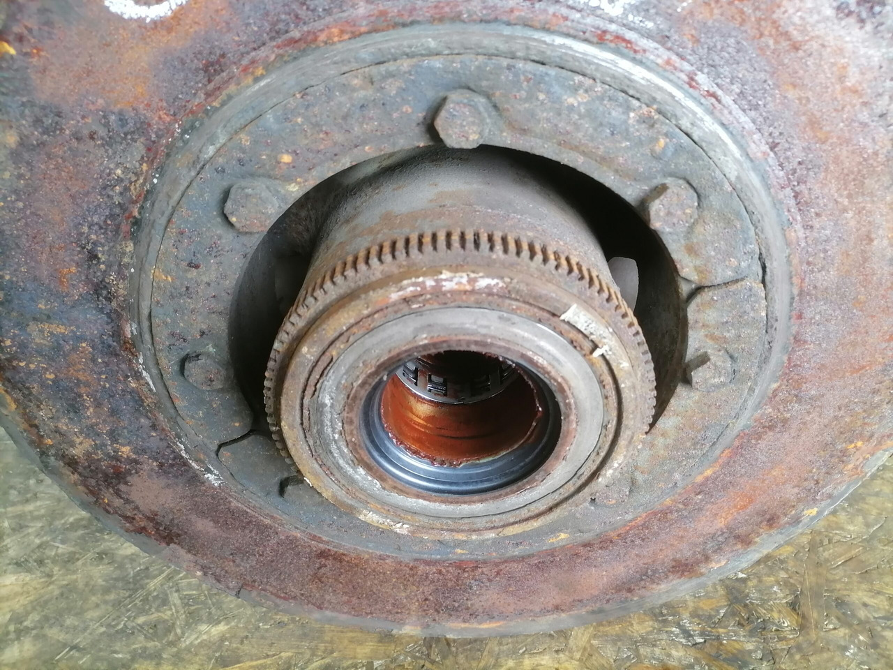 Volvo Rattarumm 21022433 - Moyeu pour Camion: photos 5 Volvo Rattarumm 21022433 - Moyeu pour Camion: photos 5