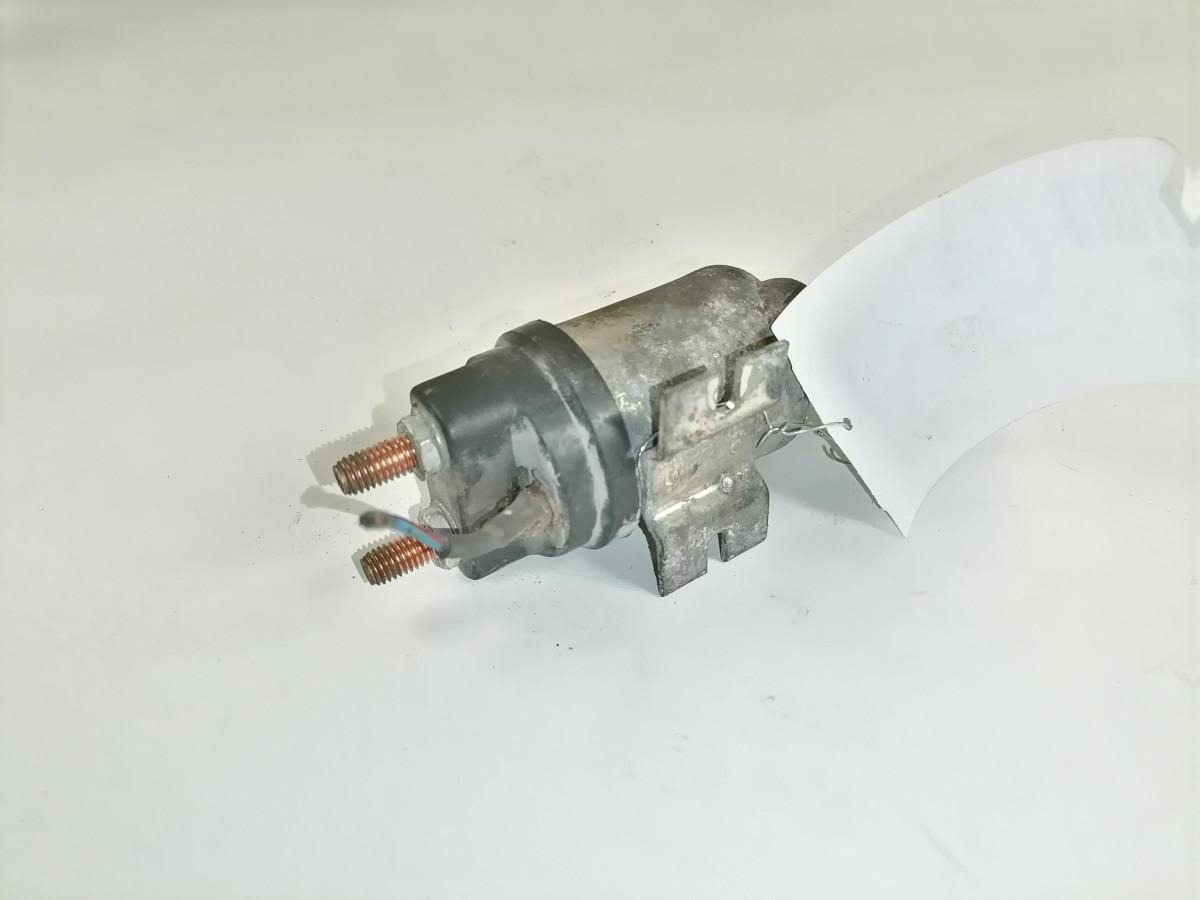 Volvo Relay CEZ225 - Relais pour Camion: photos 3 Volvo Relay CEZ225 - Relais pour Camion: photos 3