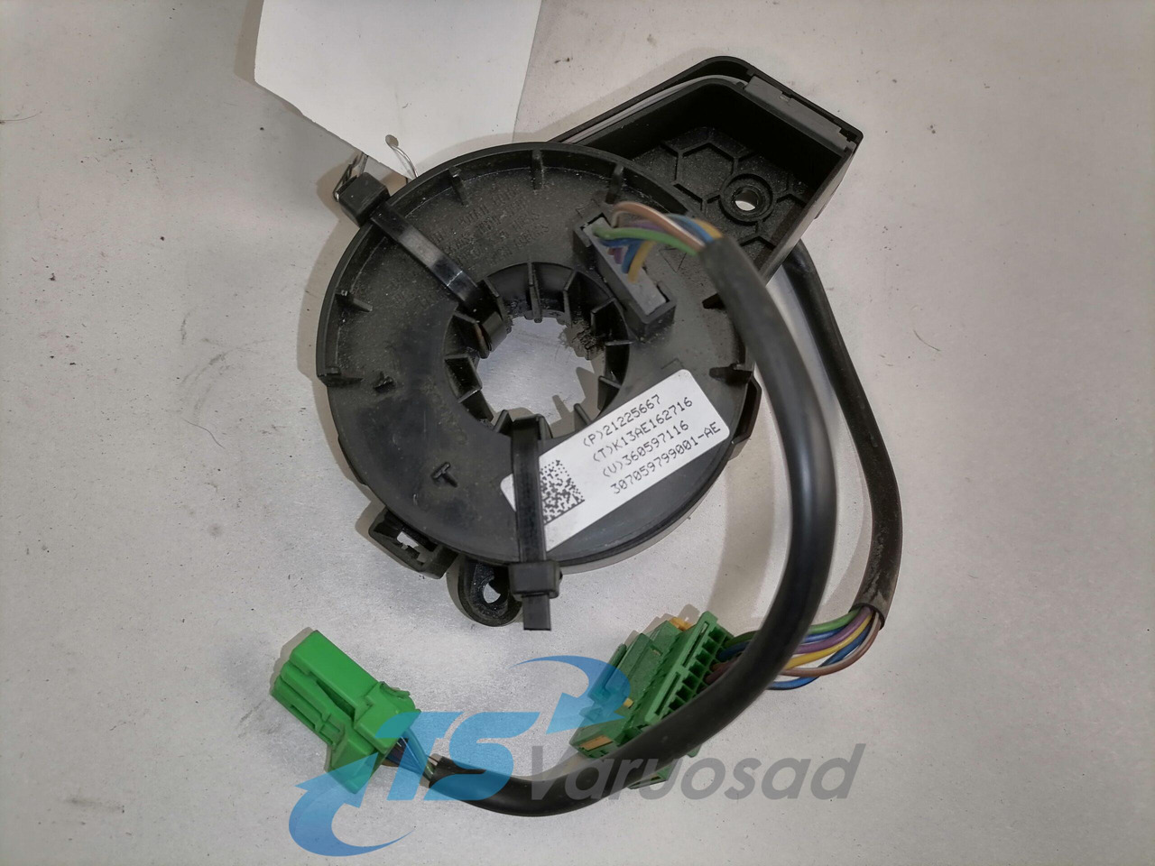 Volvo Steering cable 21225667 - Commande de gouvernail pour Camion: photos 2 Volvo Steering cable 21225667 - Commande de gouvernail pour Camion: photos 2
