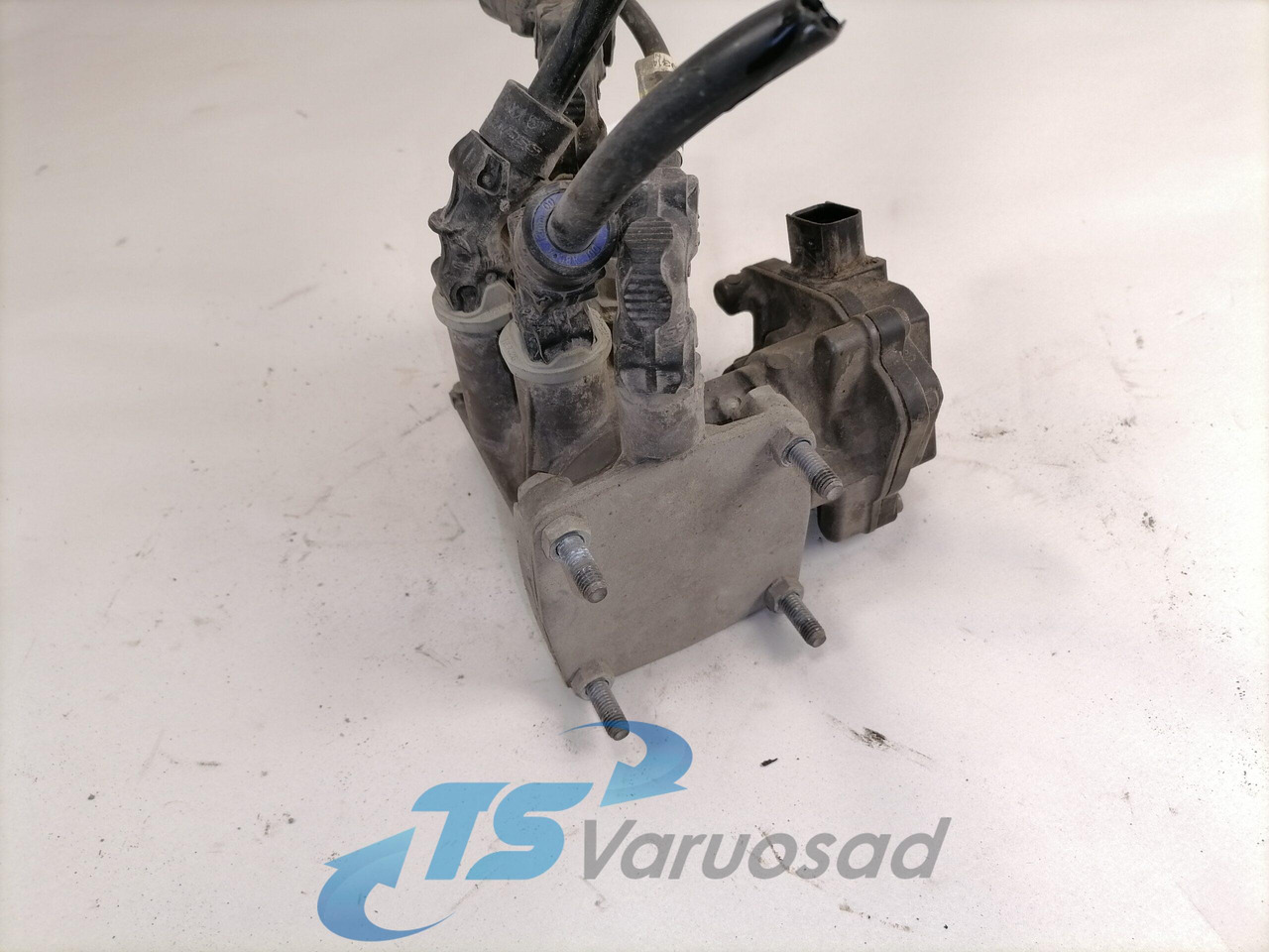 Volvo Trailer brake pressure control 21114977 - Valve de frein pour Camion: photos 4 Volvo Trailer brake pressure control 21114977 - Valve de frein pour Camion: photos 4