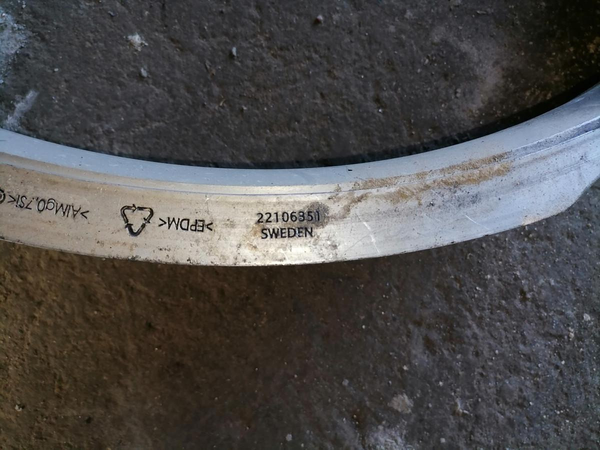 Volvo Ventilaatori metallrõngas 22106351 - Radiateur pour Camion: photos 5 Volvo Ventilaatori metallrõngas 22106351 - Radiateur pour Camion: photos 5