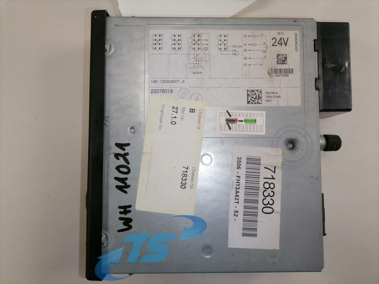 Volvo tachograph 22076018 - Chronotachygraphe pour Camion: photos 4 Volvo tachograph 22076018 - Chronotachygraphe pour Camion: photos 4