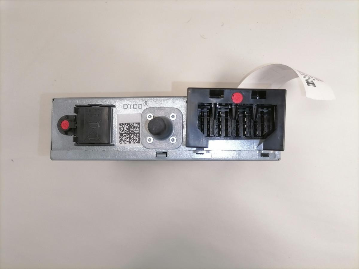 Volvo tachograph 22076018 - Chronotachygraphe pour Camion: photos 3 Volvo tachograph 22076018 - Chronotachygraphe pour Camion: photos 3