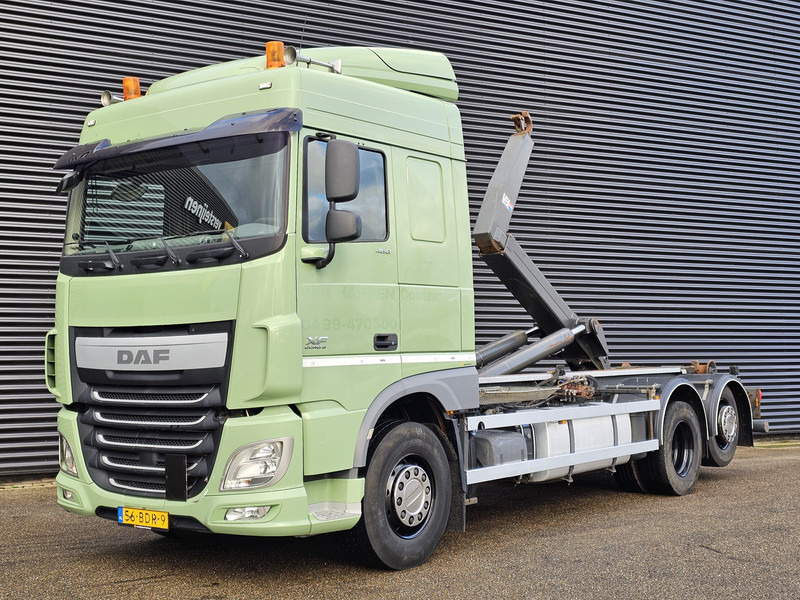 DAF XF 460 6x2 SPACECAB / HOOKLIFT / ABROLKIPPER - Camion ampliroll: photos 1 DAF XF 460 6x2 SPACECAB / HOOKLIFT / ABROLKIPPER - Camion ampliroll: photos 1