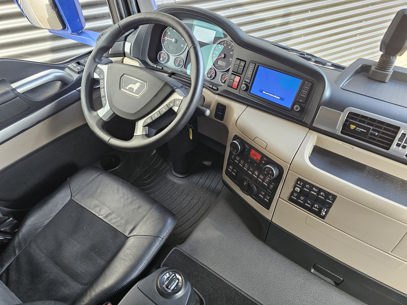 Camion grue MAN TGS 35.500 8x4-6 / PALFINGER 92 t/m CRANE +JIB: photos 17 Camion grue MAN TGS 35.500 8x4-6 / PALFINGER 92 t/m CRANE +JIB: photos 17