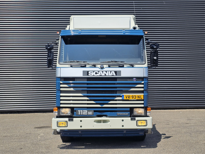 Scania R 112M 4x2 / UNIQUE / TOPCONDITION - Tracteur routier: photos 2 Scania R 112M 4x2 / UNIQUE / TOPCONDITION - Tracteur routier: photos 2