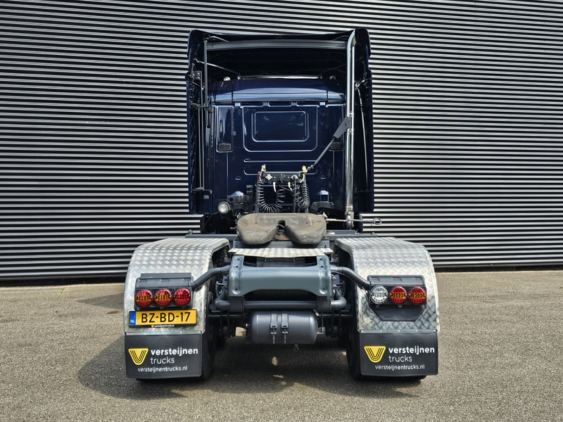 Scania T94.310 / 6X4 / TORPEDO / HAUBER en crédit-bail Scania T94.310 / 6X4 / TORPEDO / HAUBER: photos 9 Scania T94.310 / 6X4 / TORPEDO / HAUBER en crédit-bail Scania T94.310 / 6X4 / TORPEDO / HAUBER: photos 9