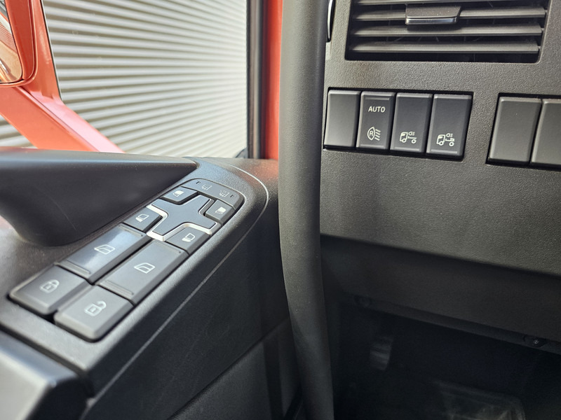 Tracteur routier Volvo FH 16.750 6x2-4 / LIFT - STEERING AXLE: photos 18