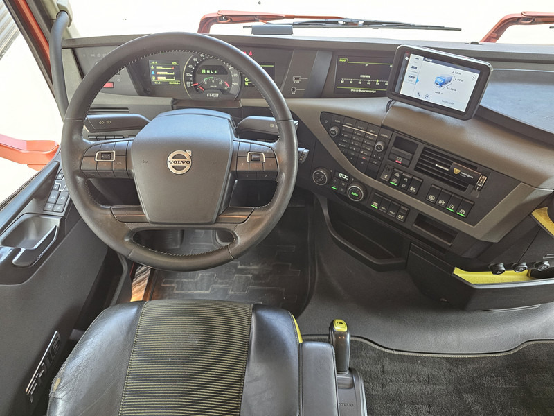 Tracteur routier Volvo FH 16.750 6x2-4 / LIFT - STEERING AXLE: photos 12