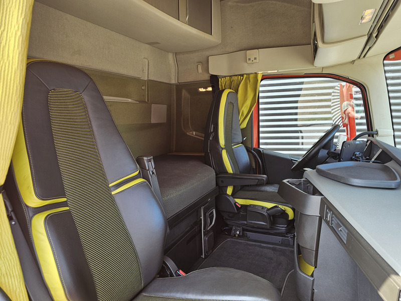 Tracteur routier Volvo FH 16.750 6x2-4 / LIFT - STEERING AXLE: photos 14