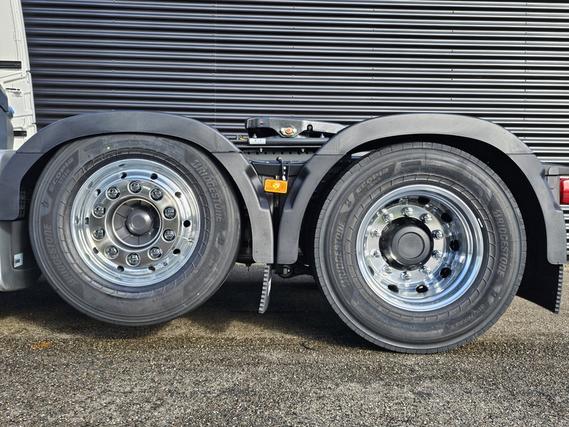 Volvo FH 780 AERO / 6x2/4 / RETARDER / GLOBE XL - Tracteur routier: photos 4 Volvo FH 780 AERO / 6x2/4 / RETARDER / GLOBE XL - Tracteur routier: photos 4